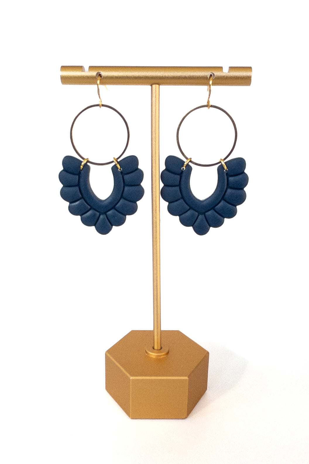 Bubbly V Dangle - multiple colors available