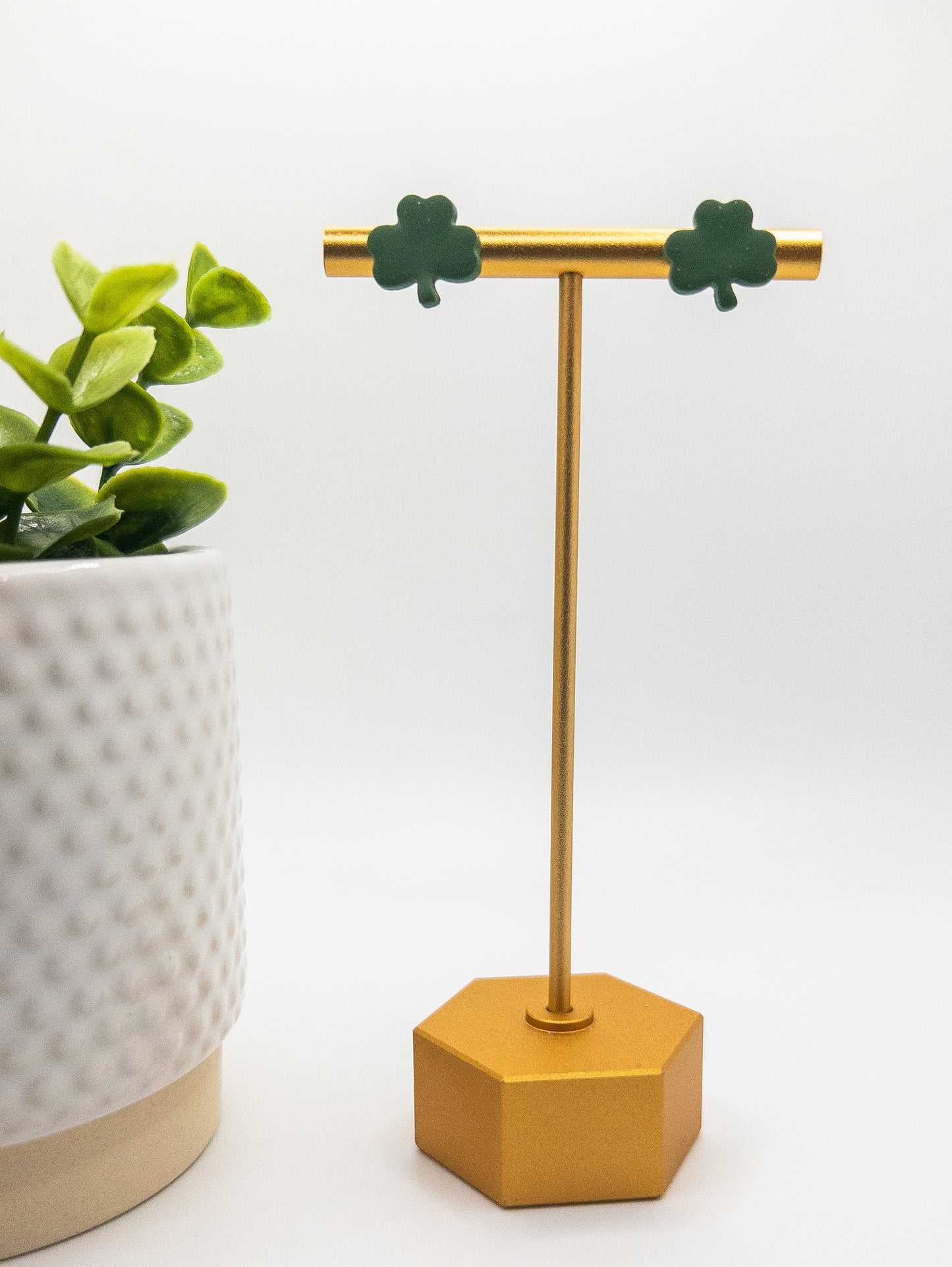 St. Patrick’s Day stud pack, style 1